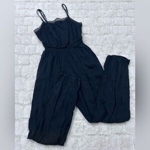 Abercrombie & Fitch Women’s Black Jumpsuit Size‎ S